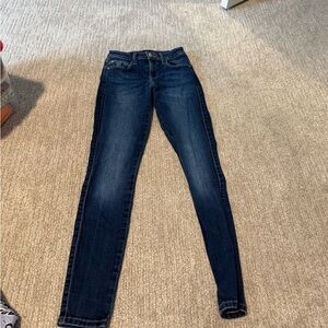 Guess Sexy Curve Skinny Jeans – Dark Wash – Size 24